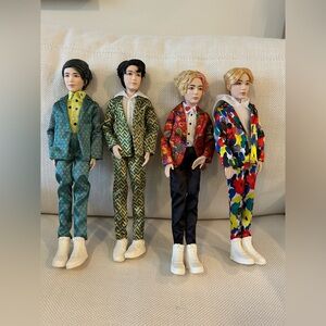 MATTEL BTS 11” Highly Articulated Fashion  Dolls, Set 4